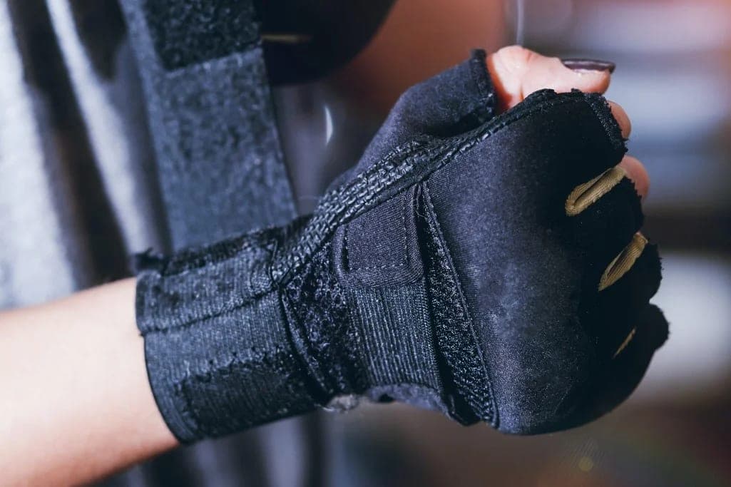 Fitness Eldiveni Nedir? Ne İşe Yarar? Nasıl Kullanılır?