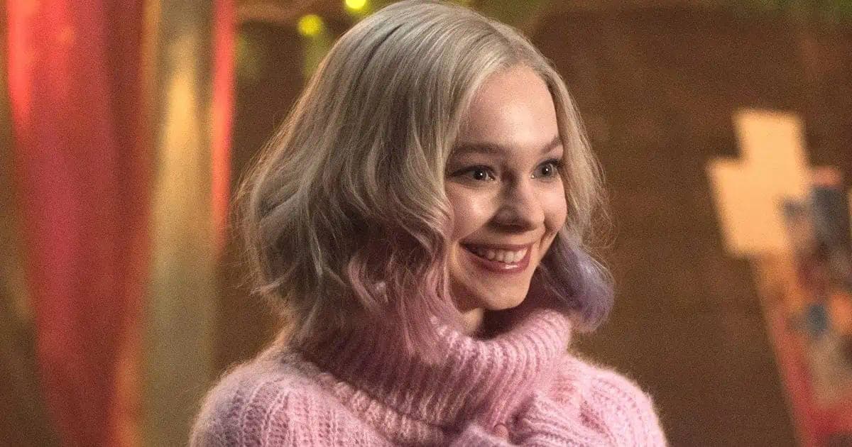 Emma Myers