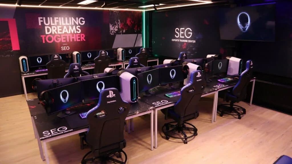 E Sporda Bootcamp: Rekabetçi Oyunlara Hazırlık