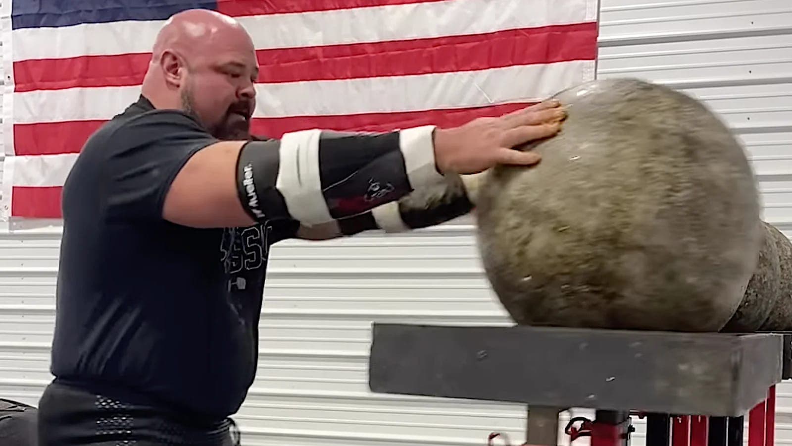 Strongman Nedir?