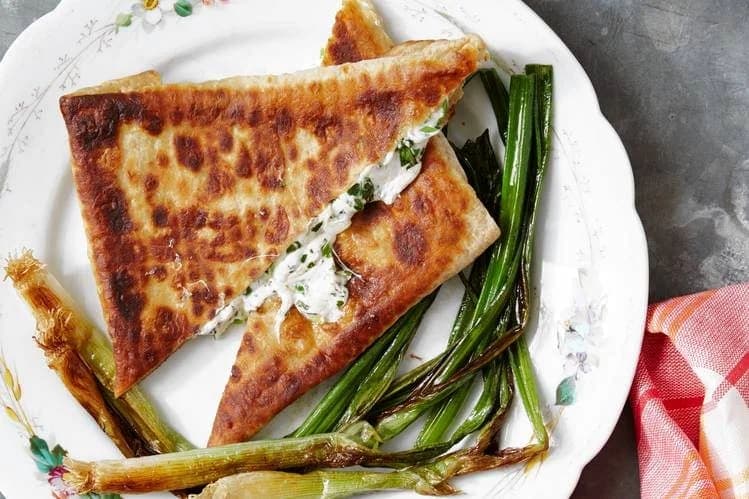 Lavaşla Tatlı Tost Tarifi