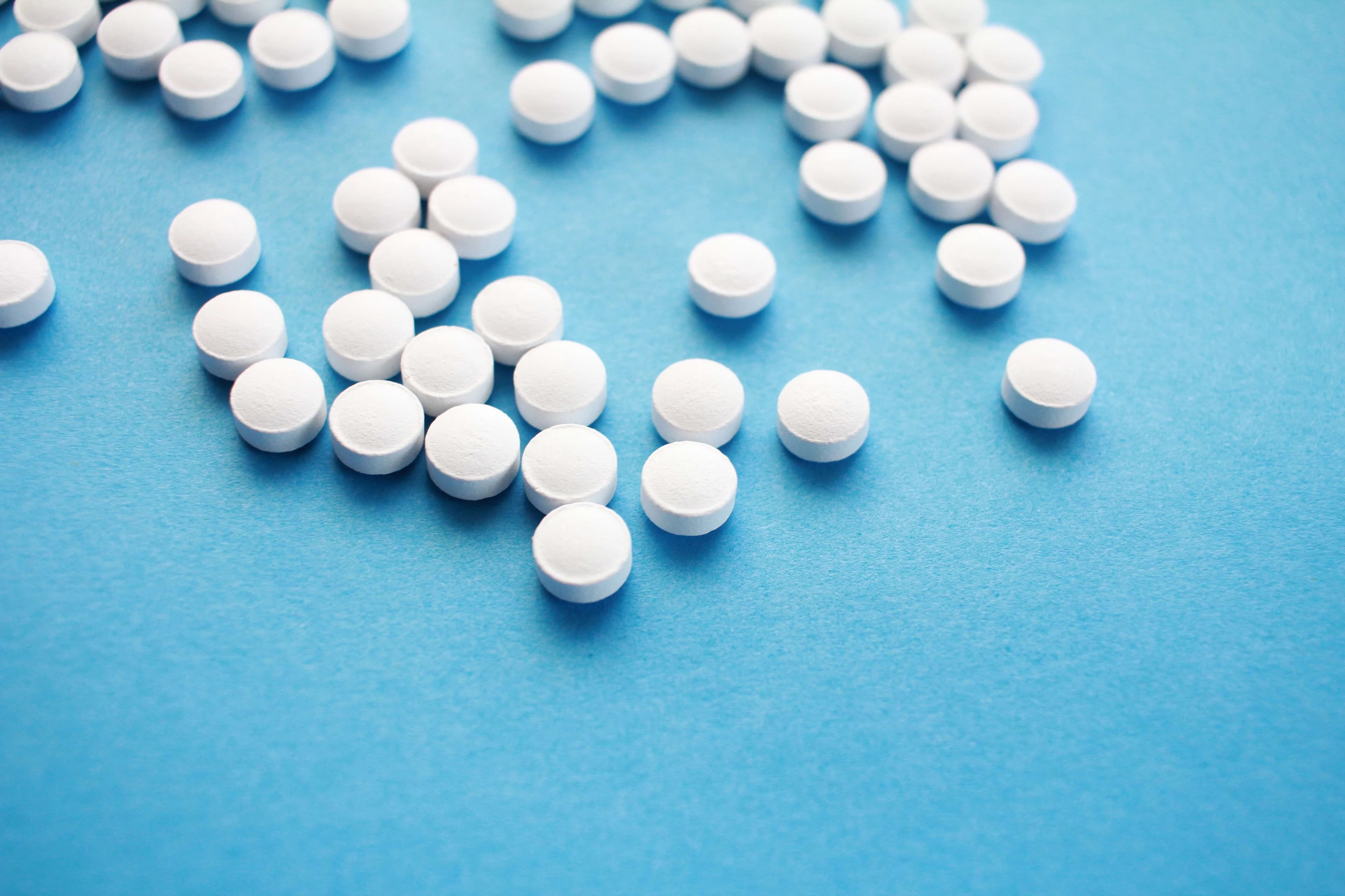 Zoretanin (Isotretinoin) Yan Etkileri Nelerdir?