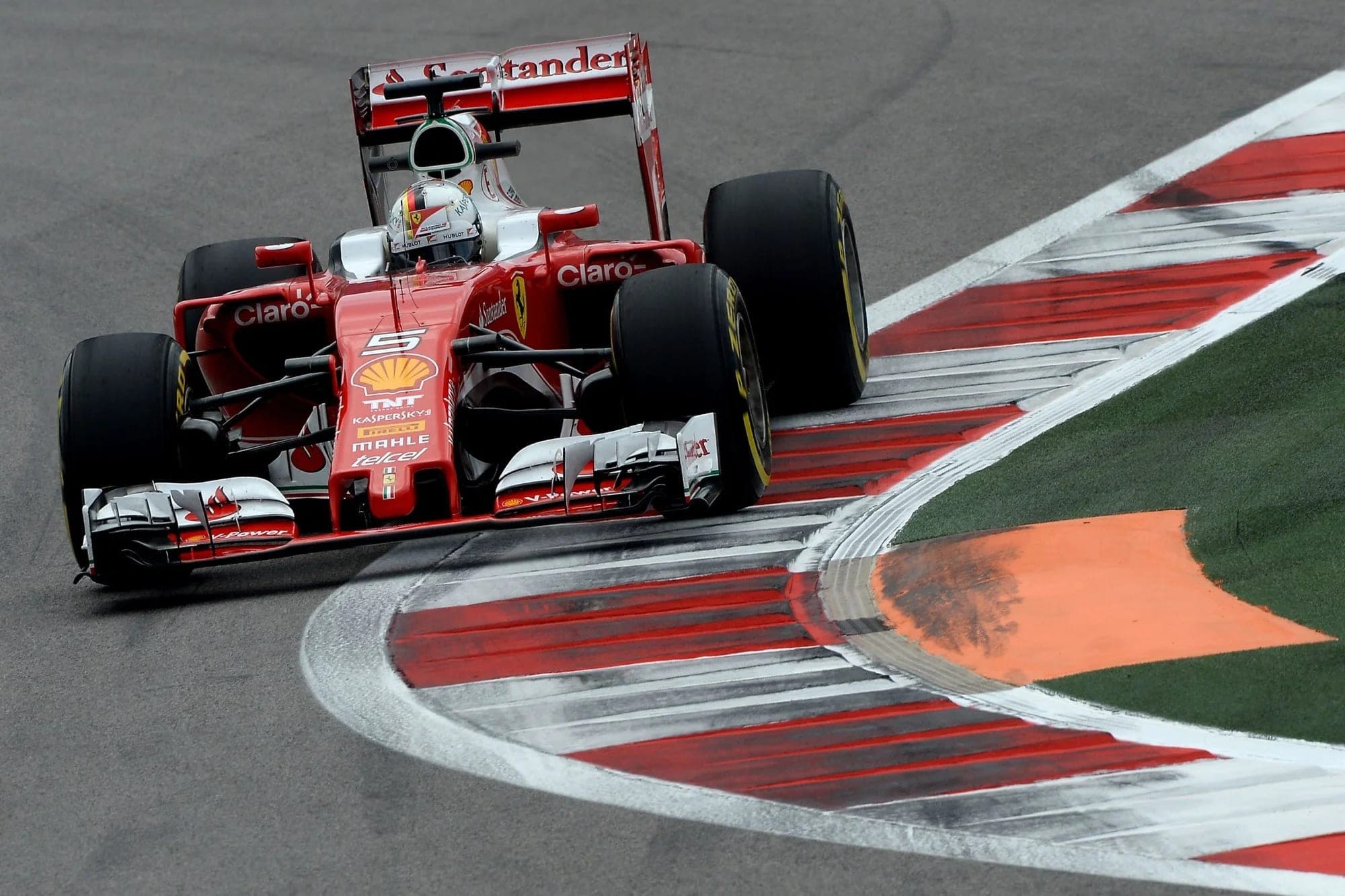 Formula 1 Apeks (Apex) Nedir?