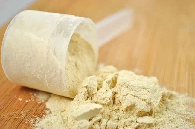 Protein Tozu ve Saç Dökülmesi İlişkisi Bilimsel Bir İnceleme