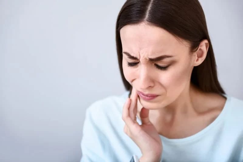 Çene Ağrısı Nedir? Nasıl Geçer?