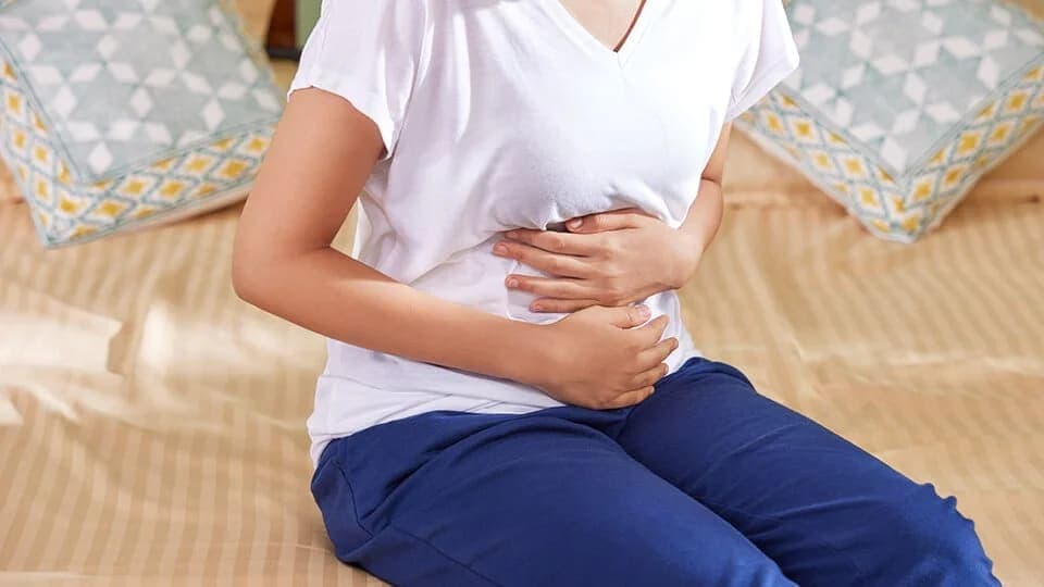 Regl Ağrısı Nedir? Nasıl Geçer?