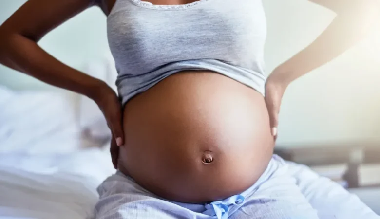 Göbek Fıtığı Nedir, Nasıl Fark Edilir ve Nasıl Tedavi Edilir?