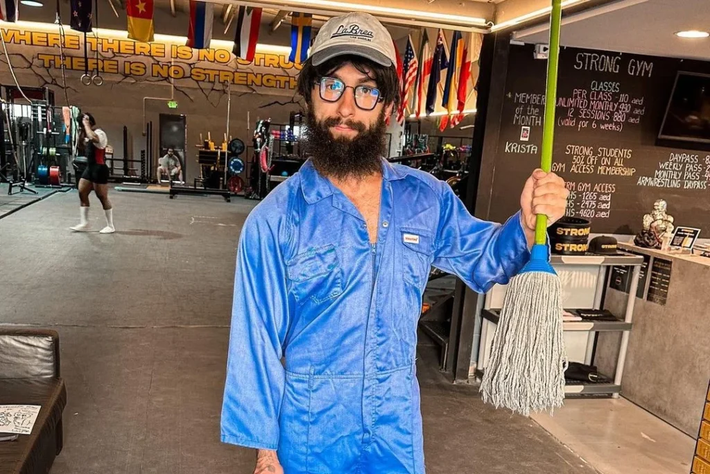 Vladimir Shmondenko Boyu Kaç