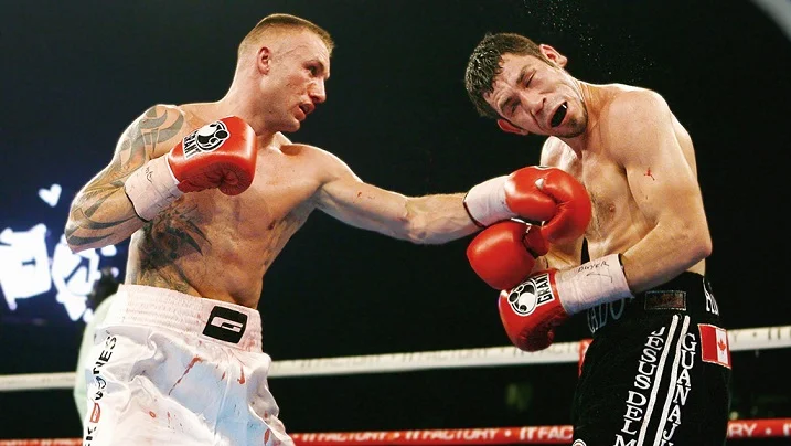 Nasıl Yumruk Atılır? Yumruk Atmayı Öğren! 2 Yumruk Atarken Dikkat Edilmesi Gereken Güvenlik İpuçları