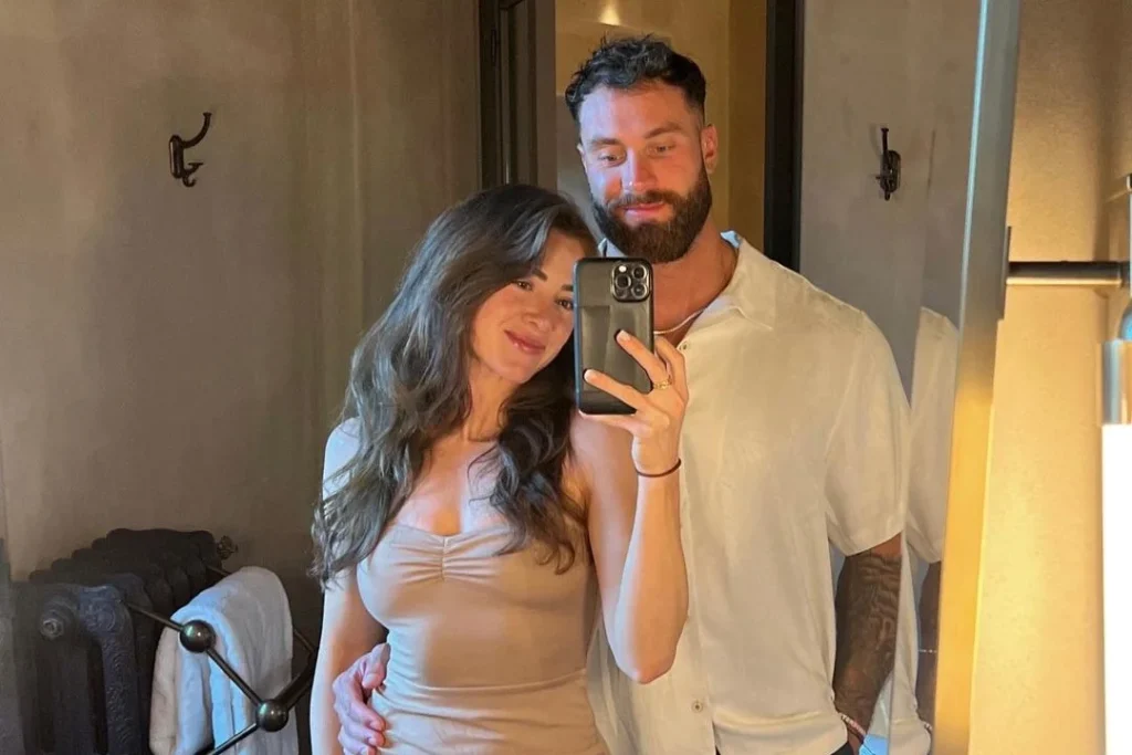 Courtney King 2 chris bumstead kiz arkadasi