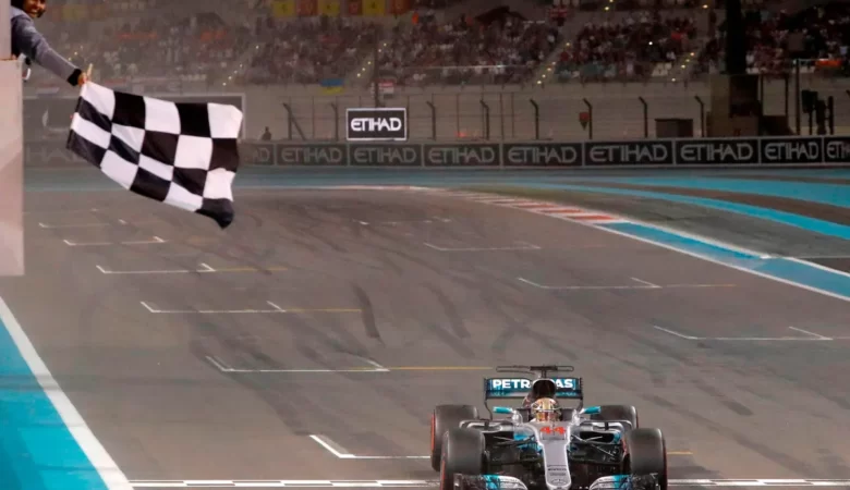 Formula 1 Siyah Bayrak Nedir?