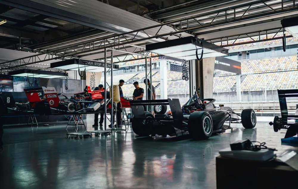 Formula 1 ERS (Energy Recovery System) Nedir? - Otomobillerin Performansını Artıran İnovatif Teknoloji 1 Formula 1 ERS (Energy Recovery System) Nedir? - Otomobillerin Performansını Artıran İnovatif Teknoloji