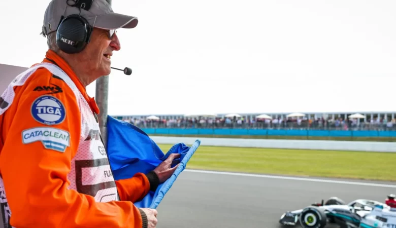 Formula 1 Mavi Bayrak Nedir?