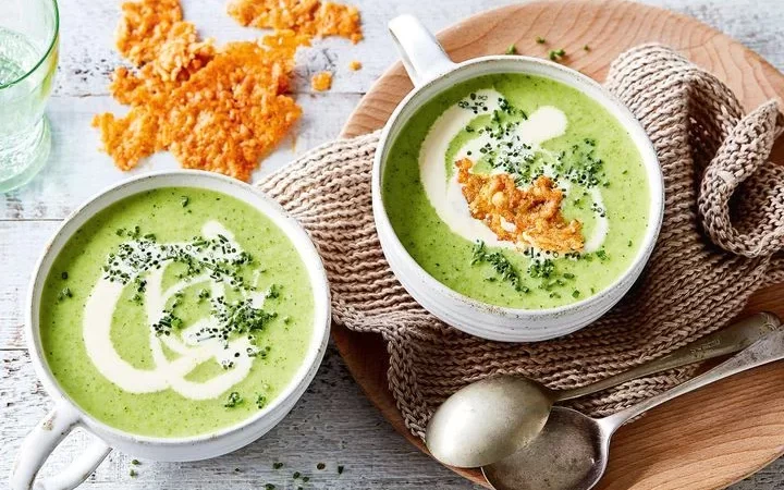 saglikli brokoli corbasi tarifi