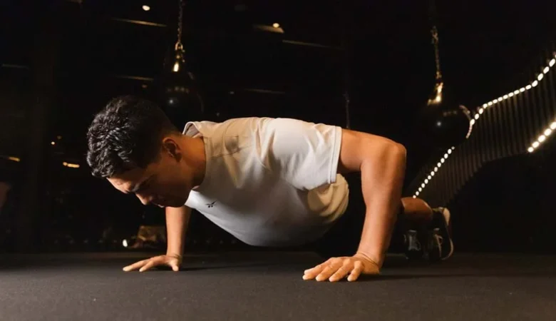 Doğru ve Nizami Şınav Nasıl Çekilir? Salon ve Ev İçin Örnek Şınav Programı