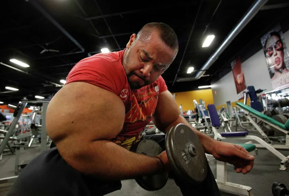 Moustafa Ismail 1 Moustafa Ismail