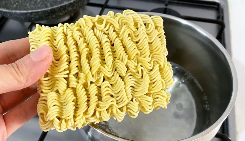 Noodle Yemek Kilo Aldırır Mı?