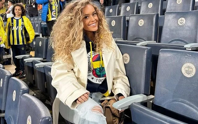 Sera Vrij 1 Sera Vrij