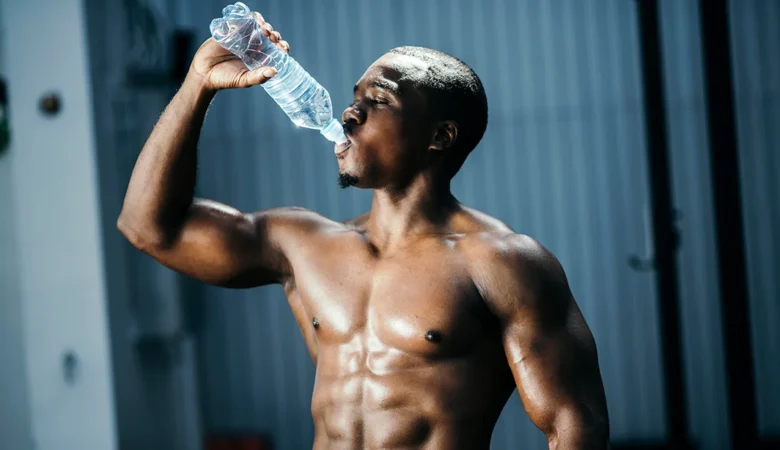 Suyun Kas Gelişimi İçin Önemi Nedir? Su ile Kas Gelişir Mi?