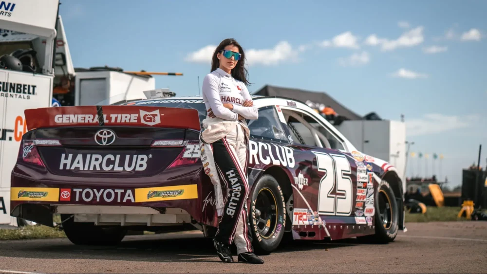 Toni Breidinger 1 Toni Breidinger