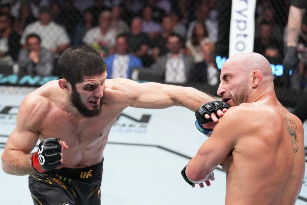 Islam Makhachev Ve Alexander Volkanovski Maçını Kim Kazandı