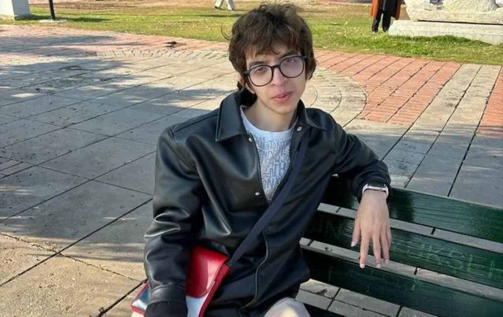 Onurcan-Güzel-(Tablet-Reis)