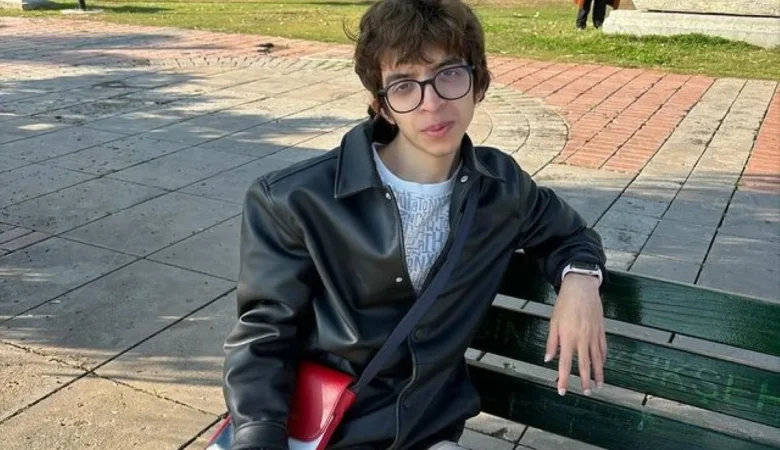 Onurcan-Güzel-(Tablet-Reis)